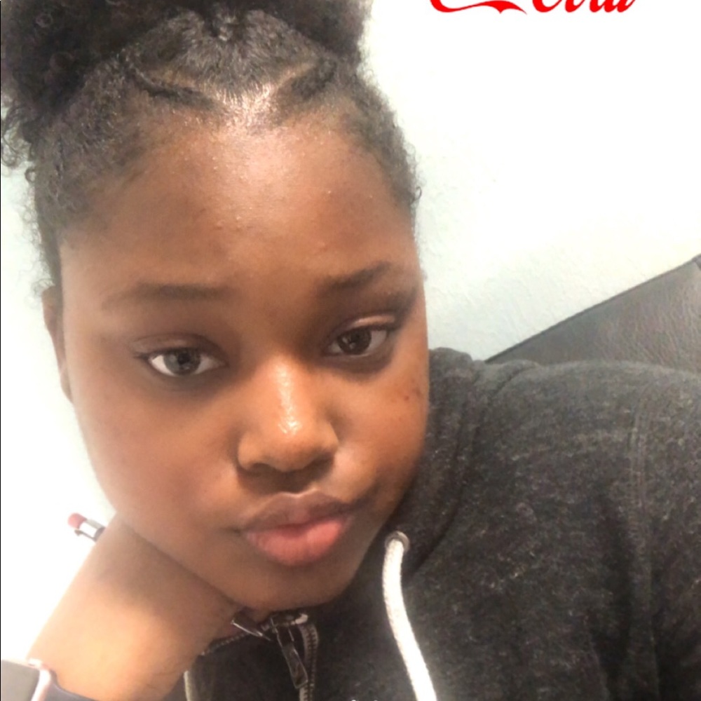 Meet your Posher, Shaniya